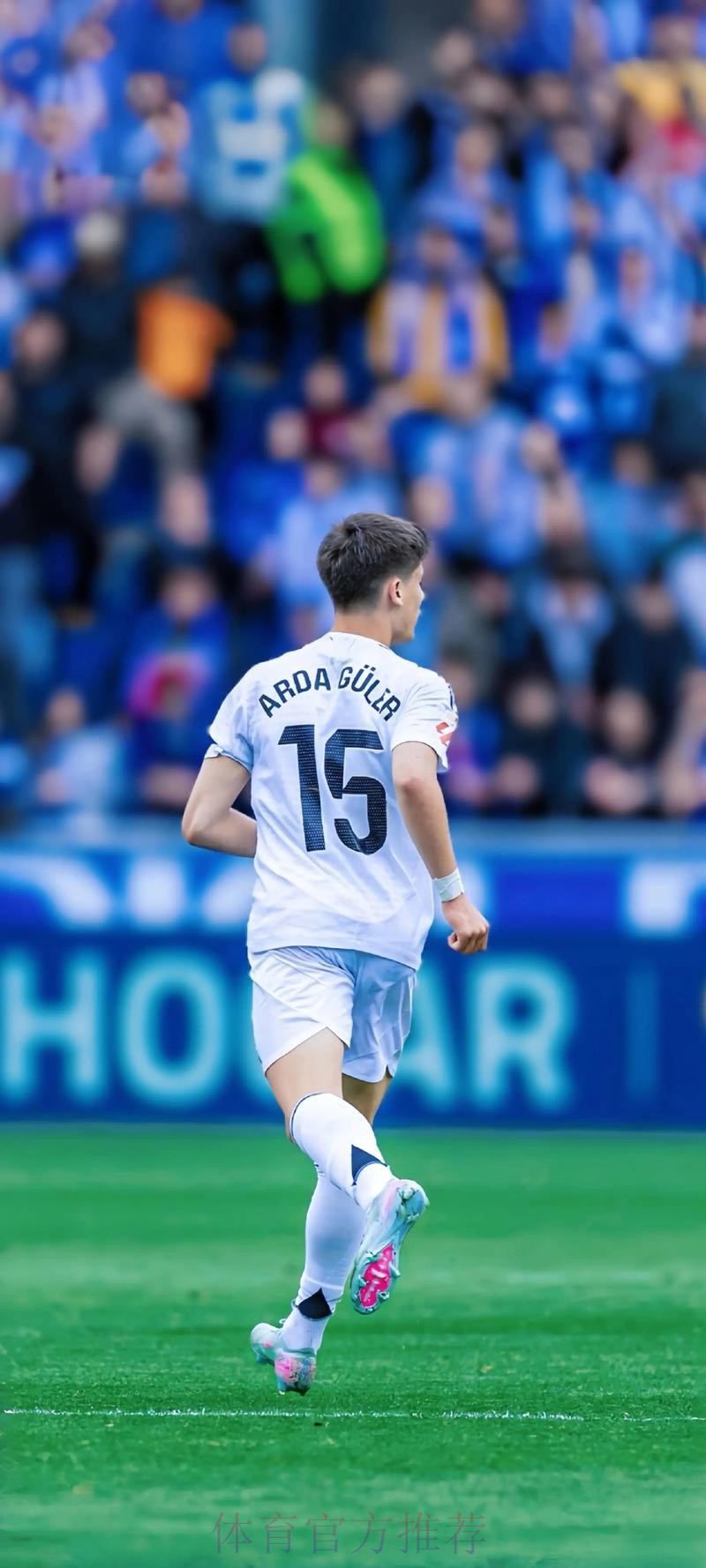 西甲-皇马1-0阿拉维斯 姆巴佩直红卡马文加世界波 西甲-皇马1-0阿拉维斯 姆巴佩直红卡马文加世界波